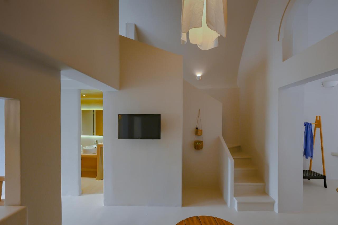 Elements Cave Suites Megalokori Exterior foto