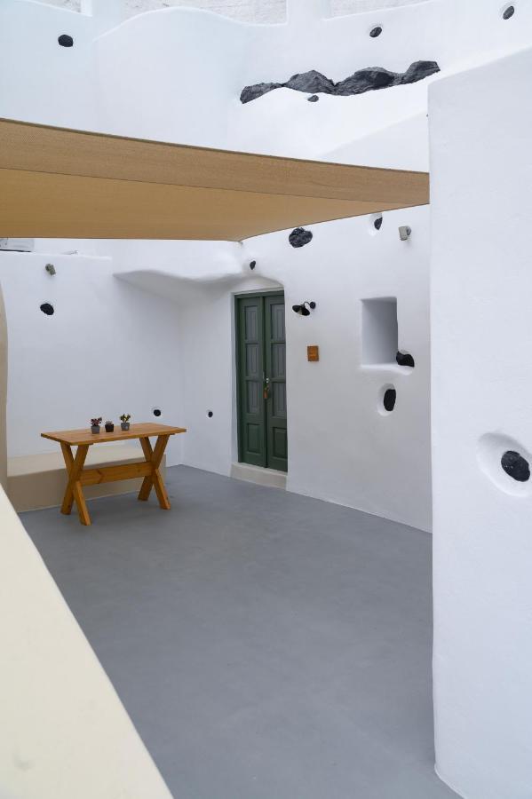 Elements Cave Suites Megalokori Exterior foto